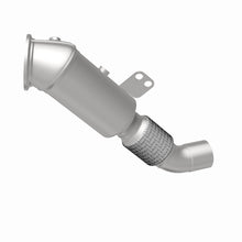 Load image into Gallery viewer, MagnaFlow 19-22 BMW X5 Front Underbody 3L Direct Fit Converter