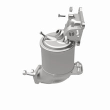 Load image into Gallery viewer, MagnaFlow Direct Fit Catalytic Converter 21-22 Kia Sorento 2.5L OEM