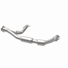 Load image into Gallery viewer, MagnaFlow 03-04 Ford Expedition 5.4L Direct Fit Converter