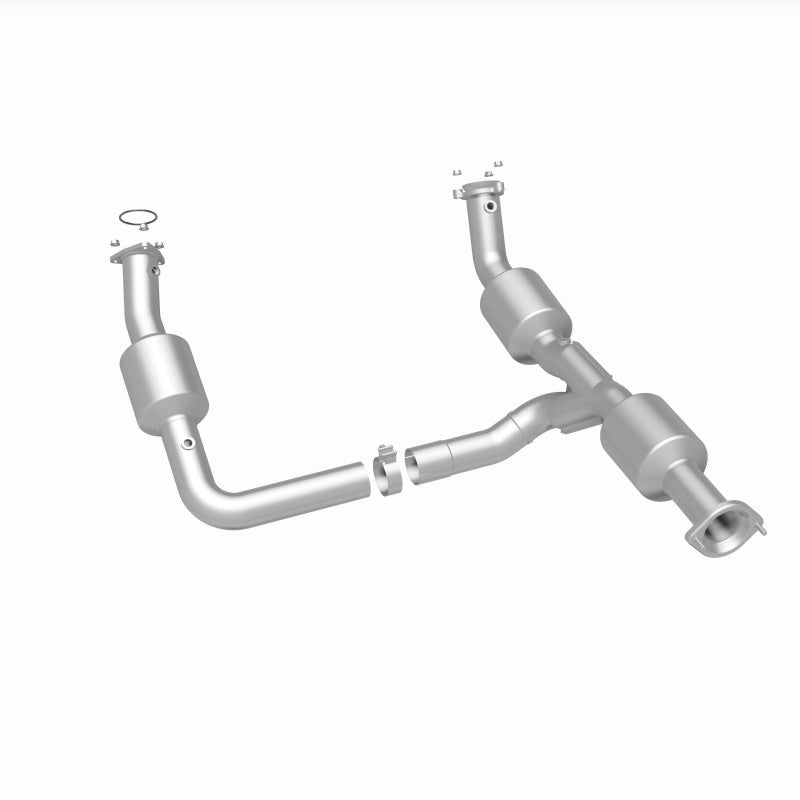 MagnaFlow 18-20 Chevrolet Express 2500 Single Underbody 4.3L Direct Fit Catalytic Converter