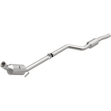 Load image into Gallery viewer, MagnaFlow 2011 C300 V6 3 OEM Underbody Direct Fit Converter