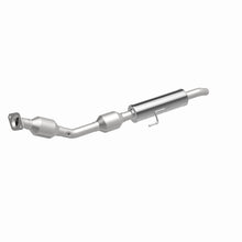 Load image into Gallery viewer, MagnaFlow 07-11 Toyota Yaris 1.5L Direct Fit Converter