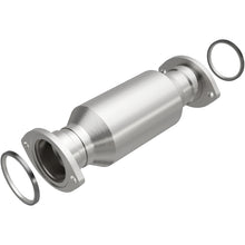 Load image into Gallery viewer, MagnaFlow 93-94 Land Cruiser 4.5 Undby Direct Fit Converter