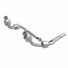 Load image into Gallery viewer, MagnaFlow Direct Fit Catalytic Converter 07-09 Jeep Wrangler 3.8L