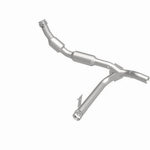 Load image into Gallery viewer, MagnaFlow 02-03 Ford F-150 5.4L Direct Fit Converter