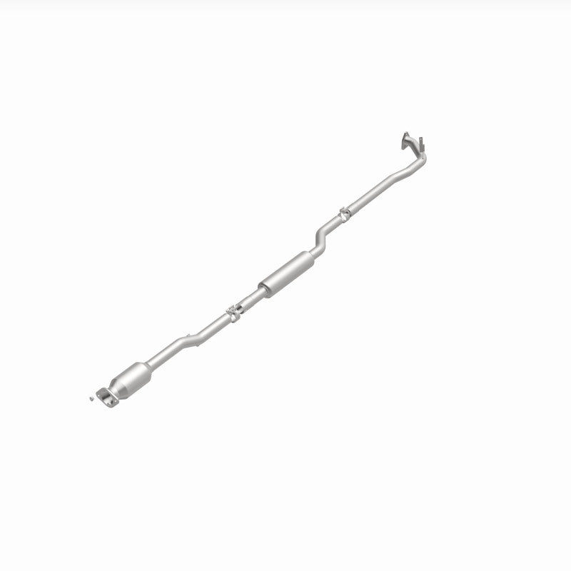 MagnaFlow 14-18 Mitsubishi Outlander Underbody 2.4L AWD Direct Fit Catalytic Converter