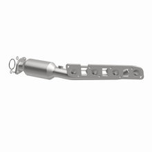 Load image into Gallery viewer, MagnaFlow 11-13 QX56 V8 5.6 OEM Manifold Direct Fit Converter