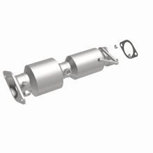 Load image into Gallery viewer, MagnaFlow Direct Fit Catalytic Converter 13-15 Hyundai Veloster 1.6L Underbody