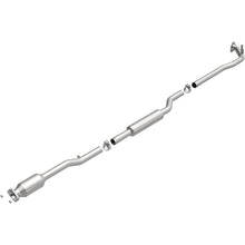 Load image into Gallery viewer, MagnaFlow 14-18 Mitsubishi Outlander Underbody 2.4L AWD Direct Fit Catalytic Converter