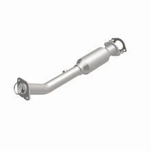 Load image into Gallery viewer, MagnaFlow 2004 Nissan Titan 5.6L Direct Fit Converter