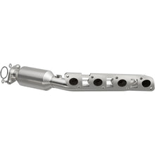 Load image into Gallery viewer, MagnaFlow 11-13 QX56 V8 5.6 OEM Manifold Direct Fit Converter