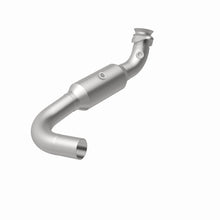 Load image into Gallery viewer, MagnaFlow 07-08 Ford Expedition 5.4L Direct Fit Converter