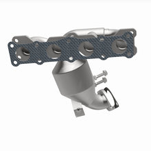 Load image into Gallery viewer, MagnaFlow 2015 Kia Optima 2.4L Direct Fit Catalytic Converter