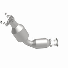 Load image into Gallery viewer, MagnaFlow 04-08 Infiniti FX35 3.5L Direct Fit Converter