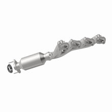 Load image into Gallery viewer, MagnaFlow 04-06 Cadillac SRX 4.6L Direct Fit Converter