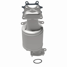 Load image into Gallery viewer, MagnaFlow 04-07 Saturn Vue 3.5L Direct Fit Converter