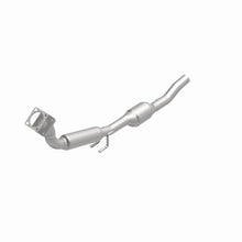Load image into Gallery viewer, MagnaFlow 04-05 Volkswagen Beetle 2.0L Direct Fit Converter