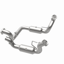 Load image into Gallery viewer, MagnaFlow 20-22 Ford F-250 SD Single Underbody Direct Fit Catalytic Converter