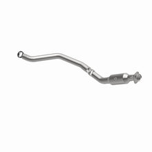 Load image into Gallery viewer, MagnaFlow Direct Fit Catalytic Converter 13-14 Mercedes-Benz GL450 V8 4.6 OEM Underbody