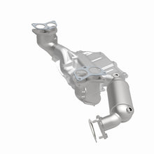 Load image into Gallery viewer, MagnaFlow 11-13 Subaru Forester California Grade CARB Compliant Direct-Fit Catalytic Converter