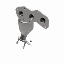Load image into Gallery viewer, MagnaFlow Direct Fit Catalytic Converter 07-15 Toyota Sienna 3.5L