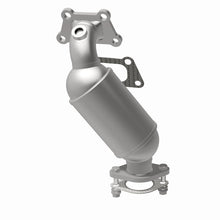 Load image into Gallery viewer, MagnaFlow 18-19 Chevrolet Traverse V6 OEM Underbody Front Rearward Direct Fit Converter