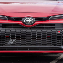 Load image into Gallery viewer, Mishimoto 2023+ Toyota GR Corolla Intercooler &amp; Pipe Kit - Black Cooler - Black Pipes