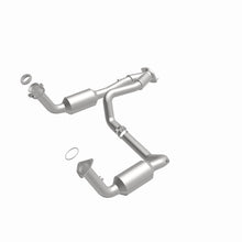 Load image into Gallery viewer, MagnaFlow 2007 Chevrolet Silverado 1500 Classic 4.8L Direct Fit Converter