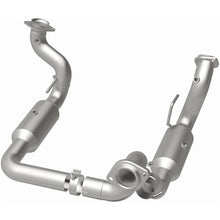 Load image into Gallery viewer, MagnaFlow 20-22 Ford F-250 SD Single Underbody Direct Fit Catalytic Converter