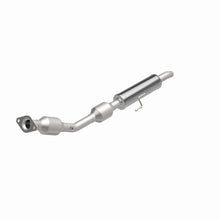 Load image into Gallery viewer, MagnaFlow 07-11 Toyota Yaris 1.5L Direct Fit Converter