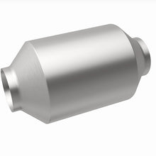 Load image into Gallery viewer, MagnaFlow Universal Catalytic Converter 2.5in Spun CA
