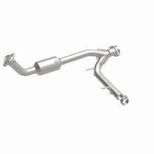 Load image into Gallery viewer, MagnaFlow 2005 Lincoln Navigator 5.4L Direct Fit Converter