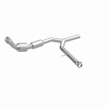 Load image into Gallery viewer, MagnaFlow 04-05 Ford F-150 5.4L Direct Fit Converter