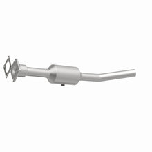 Load image into Gallery viewer, MagnaFlow 01-03 Chrysler PT Cruiser 2.4L Direct Fit Converter