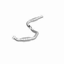 Load image into Gallery viewer, MagnaFlow 2006 Chevrolet Express 2500 4.8L Direct Fit Converter