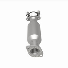 Load image into Gallery viewer, MagnaFlow 07-09 Hyundai Santa Fe 3.3L Direct Fit Converter