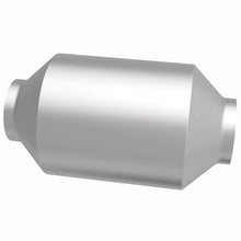 Load image into Gallery viewer, MagnaFlow Universal Catalytic Converter 2.50in C/C Spun Front OEM