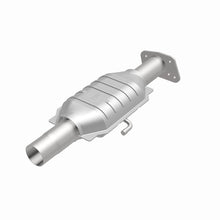 Load image into Gallery viewer, MagnaFlow 82-93 GM midsize CA Direct Fit Converter