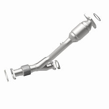 Load image into Gallery viewer, MagnaFlow 2007 Chevrolet Malibu 3.5L Direct Fit Converter