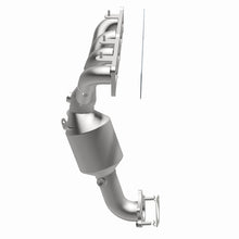 Load image into Gallery viewer, MagnaFlow 15-17 Chrysler 200 2.4L OEM Manifold Direct Fit Converter