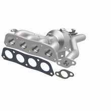 Load image into Gallery viewer, MagnaFlow 18-19 Toyota Camry 2.5L Direct-Fit Catalytic Converter