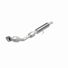 Load image into Gallery viewer, MagnaFlow 07-11 Toyota Yaris 1.5L Direct Fit Converter