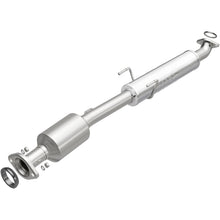 Load image into Gallery viewer, MagnaFlow 07-10 Sienna 3.5 Underbody Direct Fit Converter