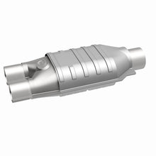 Load image into Gallery viewer, MagnaFlow 2.5in./2in. S/D CAOBDII Universal Converter