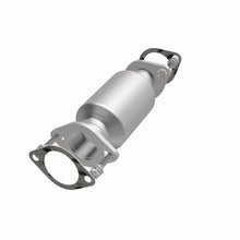 Load image into Gallery viewer, MagnaFlow 08-09 Kia Spectra 2.0L Direct Fit Converter