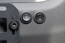 Load image into Gallery viewer, DV8 Offroad 40 AMP DT 4-Pin Halo Light Harness