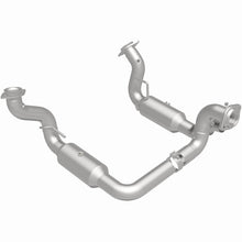 Load image into Gallery viewer, MagnaFlow 20-22 Ford F-250 SD Single Underbody Direct Fit Catalytic Converter