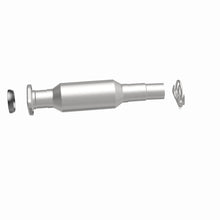 Load image into Gallery viewer, MagnaFlow 04-06 Toyota Sienna 3.3L Direct Fit Converter