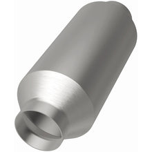 Load image into Gallery viewer, MagnaFlow Conv Uni CA 2.25in./2.25in. Straight Direct Fit Converter