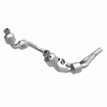 Load image into Gallery viewer, MagnaFlow Direct Fit Catalytic Converter 07-09 Jeep Wrangler 3.8L